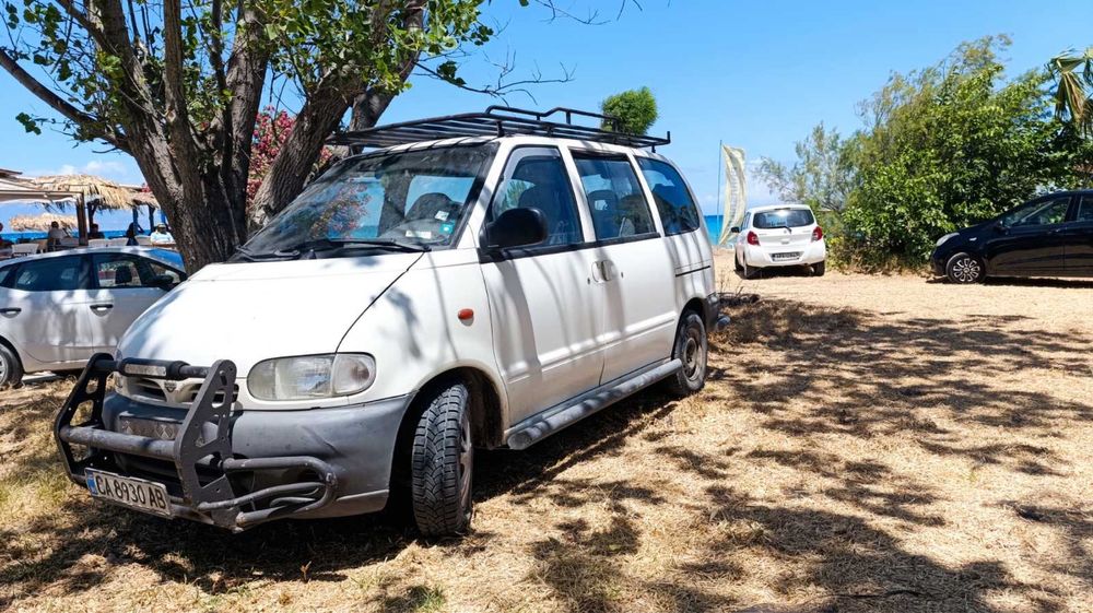 Миниван Нисан Серена 2.3 дизел