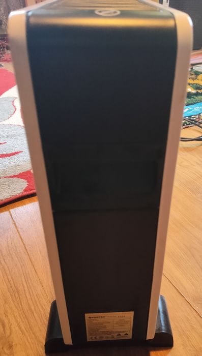 Calorifer electric Vortex cu termostat digital – stare foarte bună