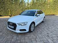 Audi A3 Sedan TFSI - Automat