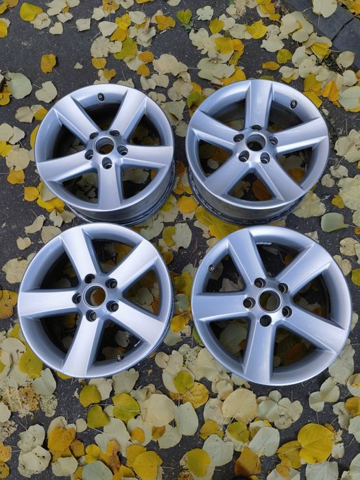 Vând jante 16 Volkswagen (Tiguan)