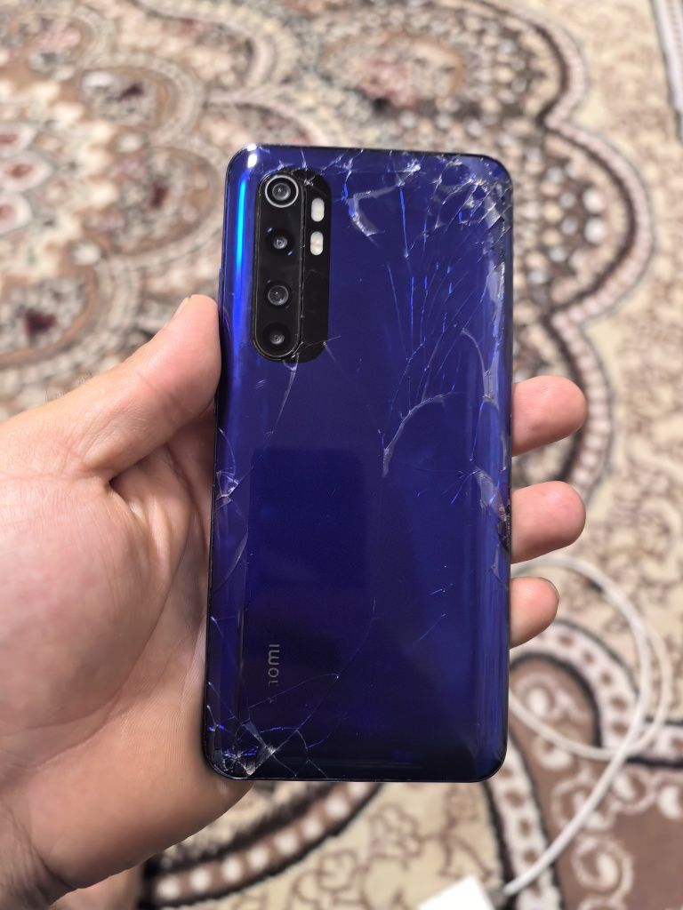 xiaomi Note 10 lite 6\64 gb sotiladi ekran ketgan