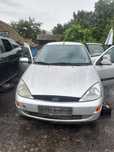 Far/faruri stanga/dreapta Ford Focus 1
