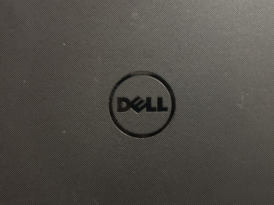 Лаптоп Dell core i5 7th gen