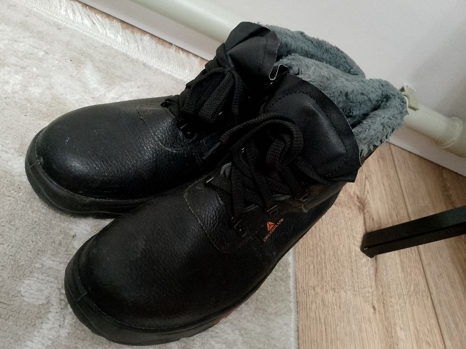 Спец обувь зимняя 44 размер