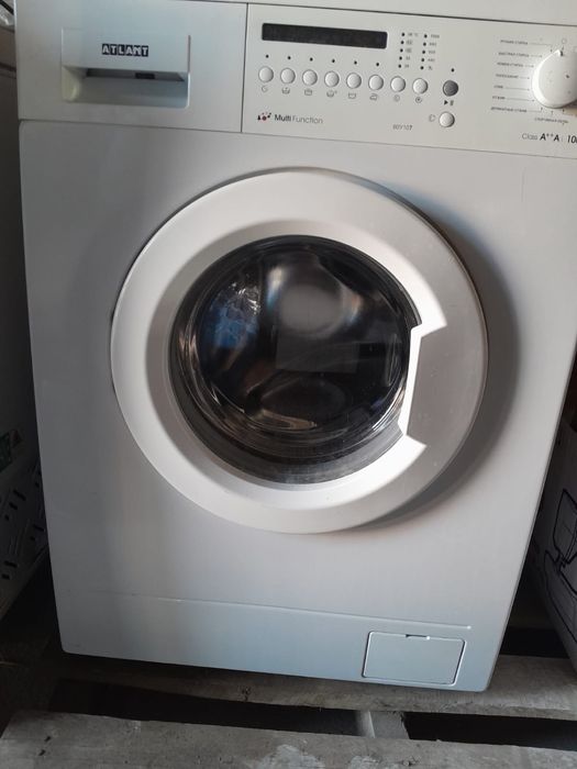 Продам стиральную машину