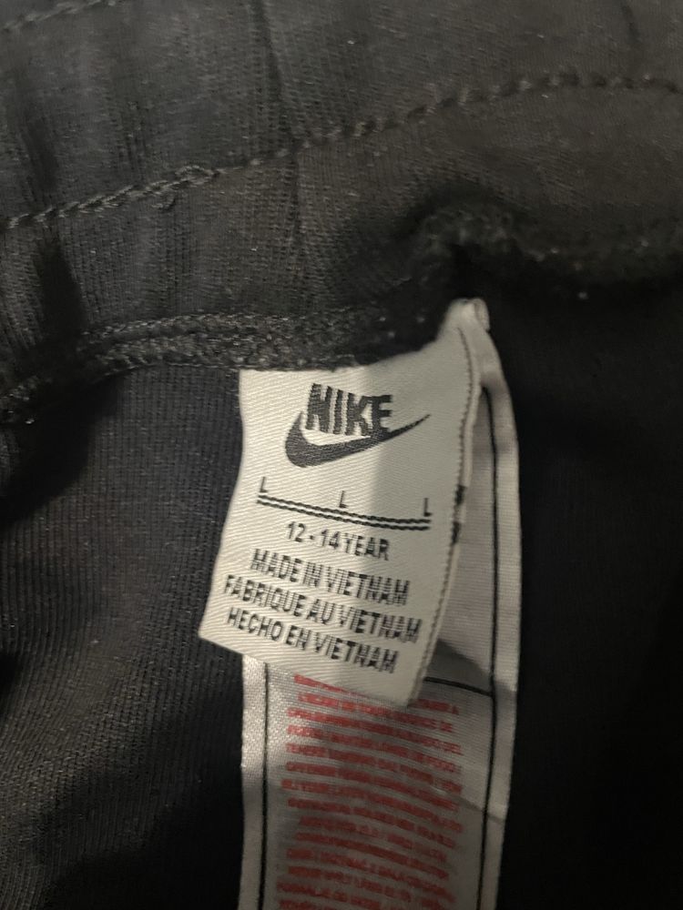 Nike tech copii