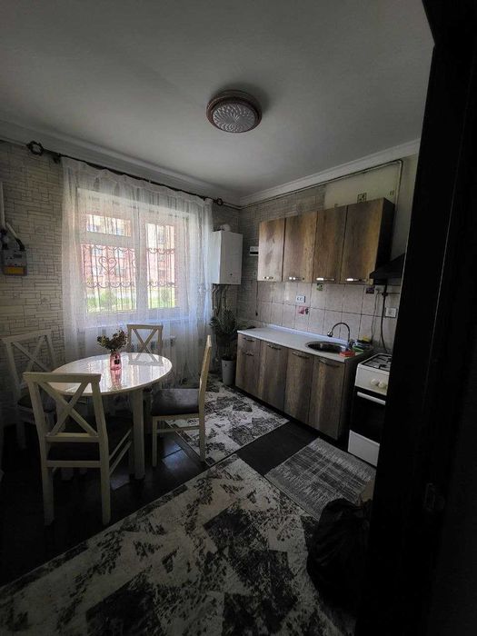 Сдаётся 3-комнатная квартира "Люкс" — Новый массив, ул. Анаркулова