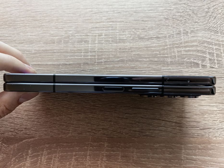 Samsung Z fold 5 12/256