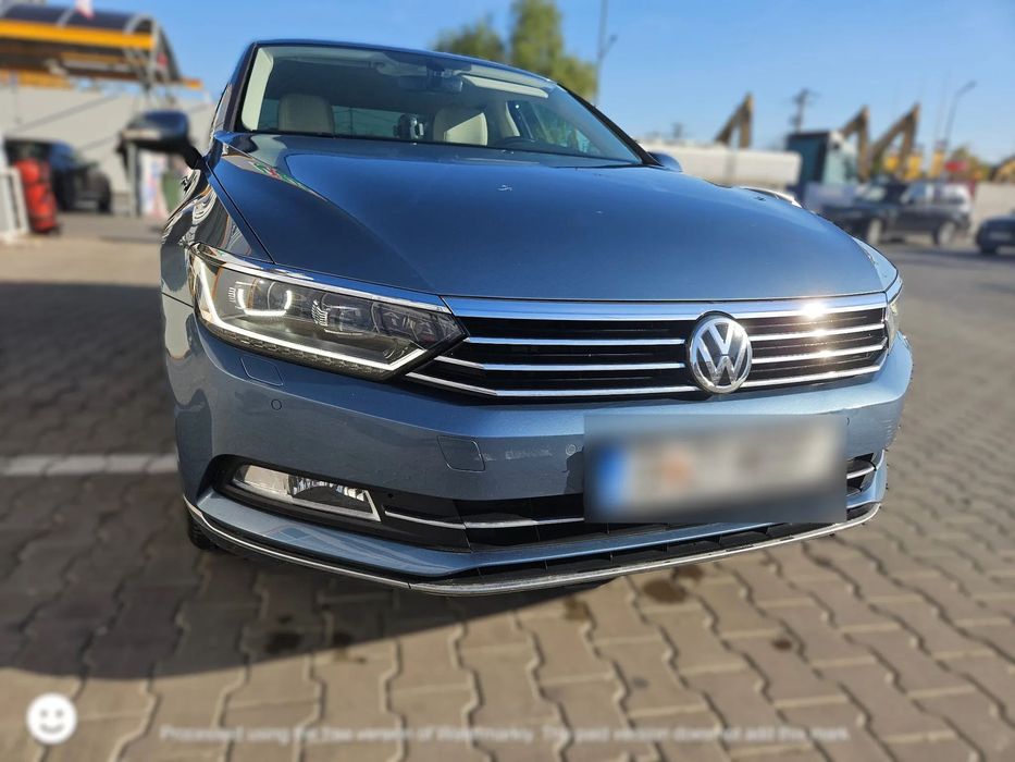 Volkswagen Passat Passat B8 DSG Highline primul propietar intretinuta la service-uri VAG