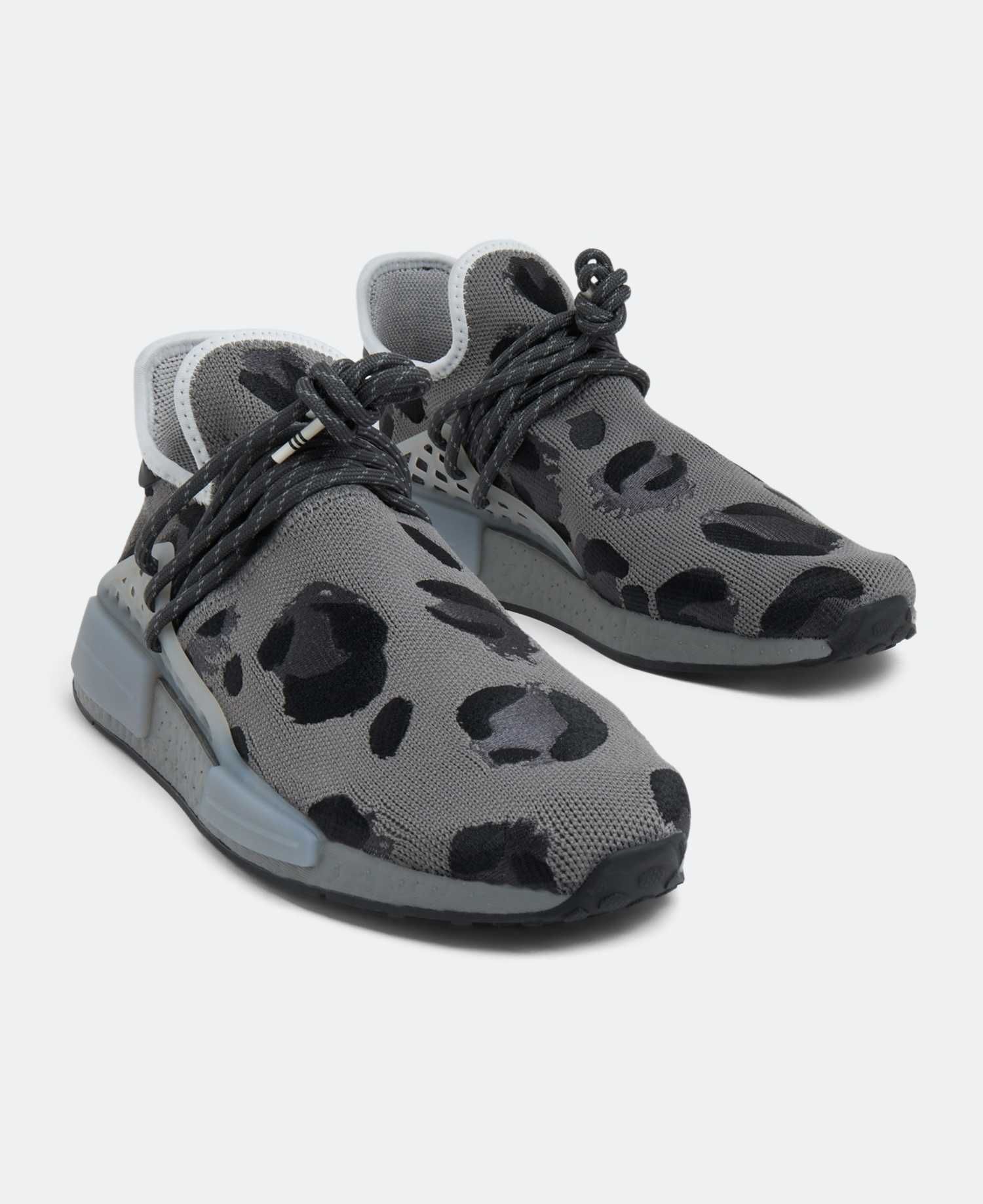 Adidas NMD Hu Pharrell Williams Animal Print ОРИГИНАЛНИ 42/43