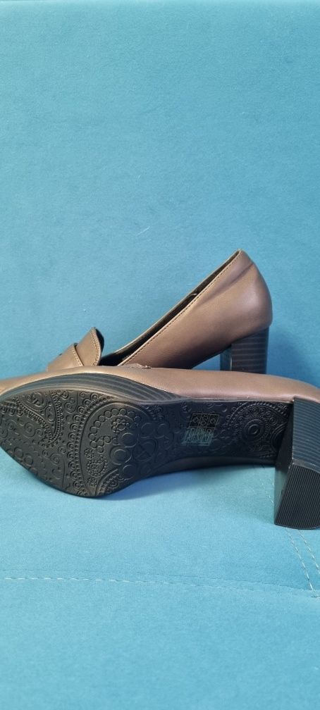 Pantofi piele Carolina Boix