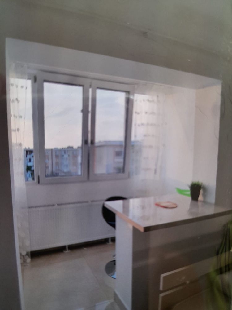Inchiriez garsonoera de lux in Arad,zona Banu Maracine