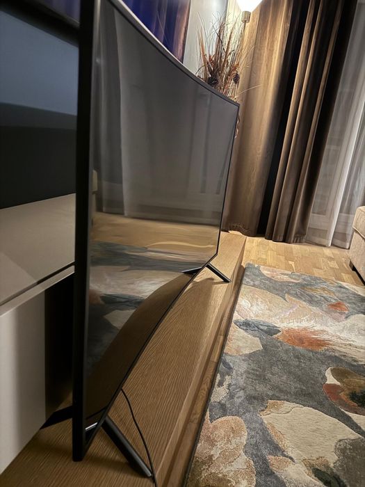 Televizor Samsung UHD 4K 123cm Curbat
