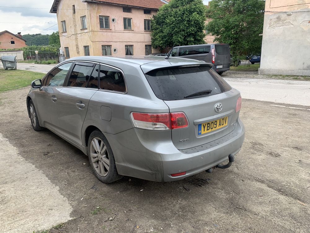 На Части Toyota Avensis Тойота Авенсис Т27 2.2 150 d-4d