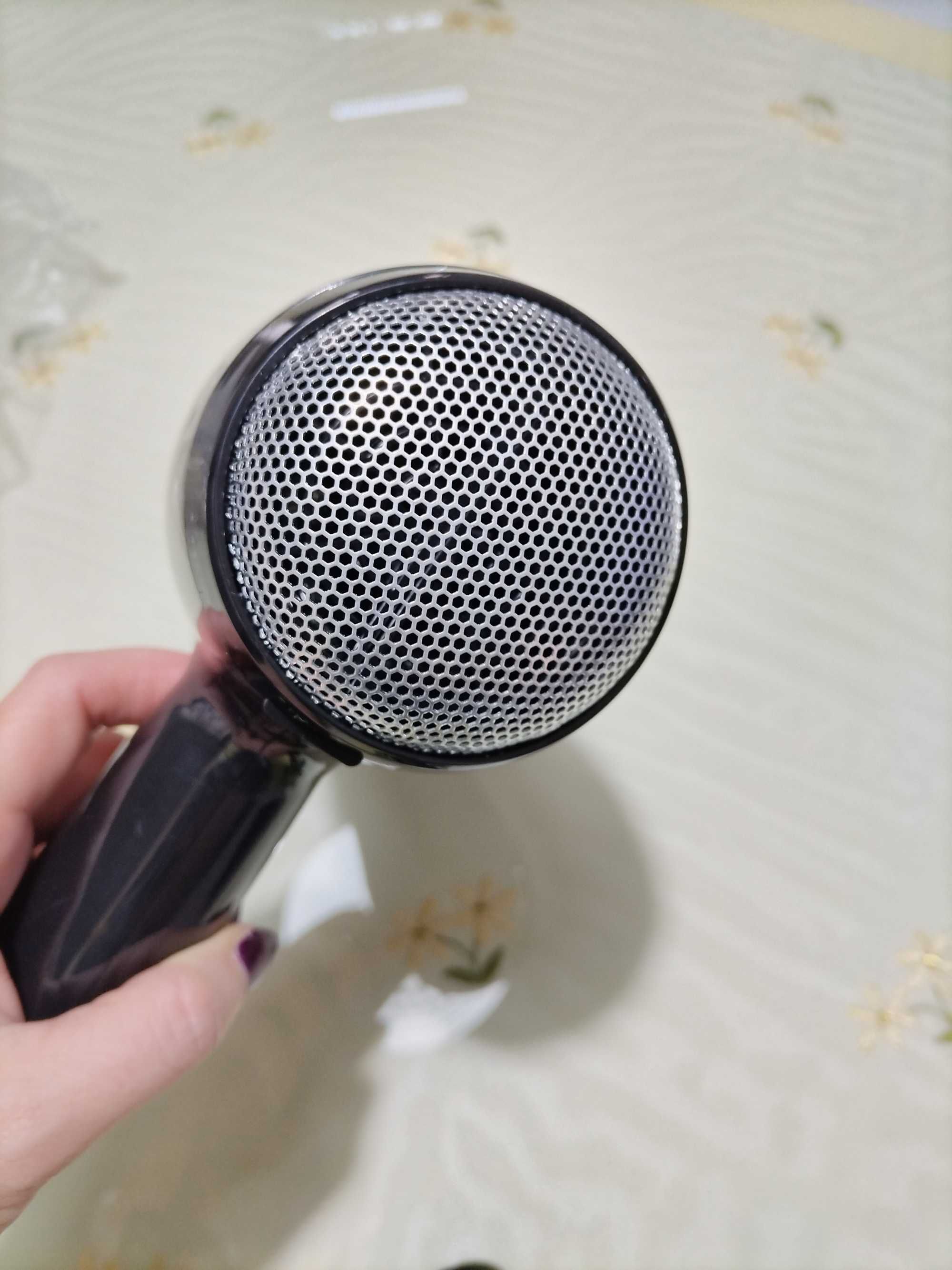 Сешуар 2200W нов