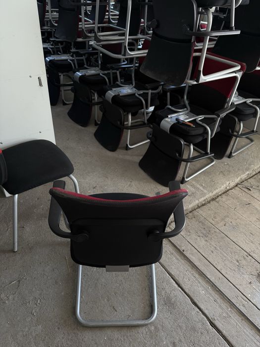 Oferta. Scaune Steelcase office/conferinta bicolor