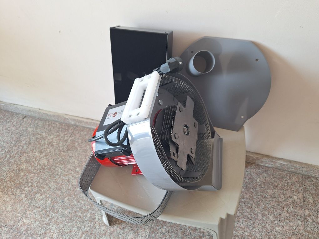 Фуражомелка нова  ермомелка, монофазна 3,8kw2,5 ФУРАЖОМЕЛКА