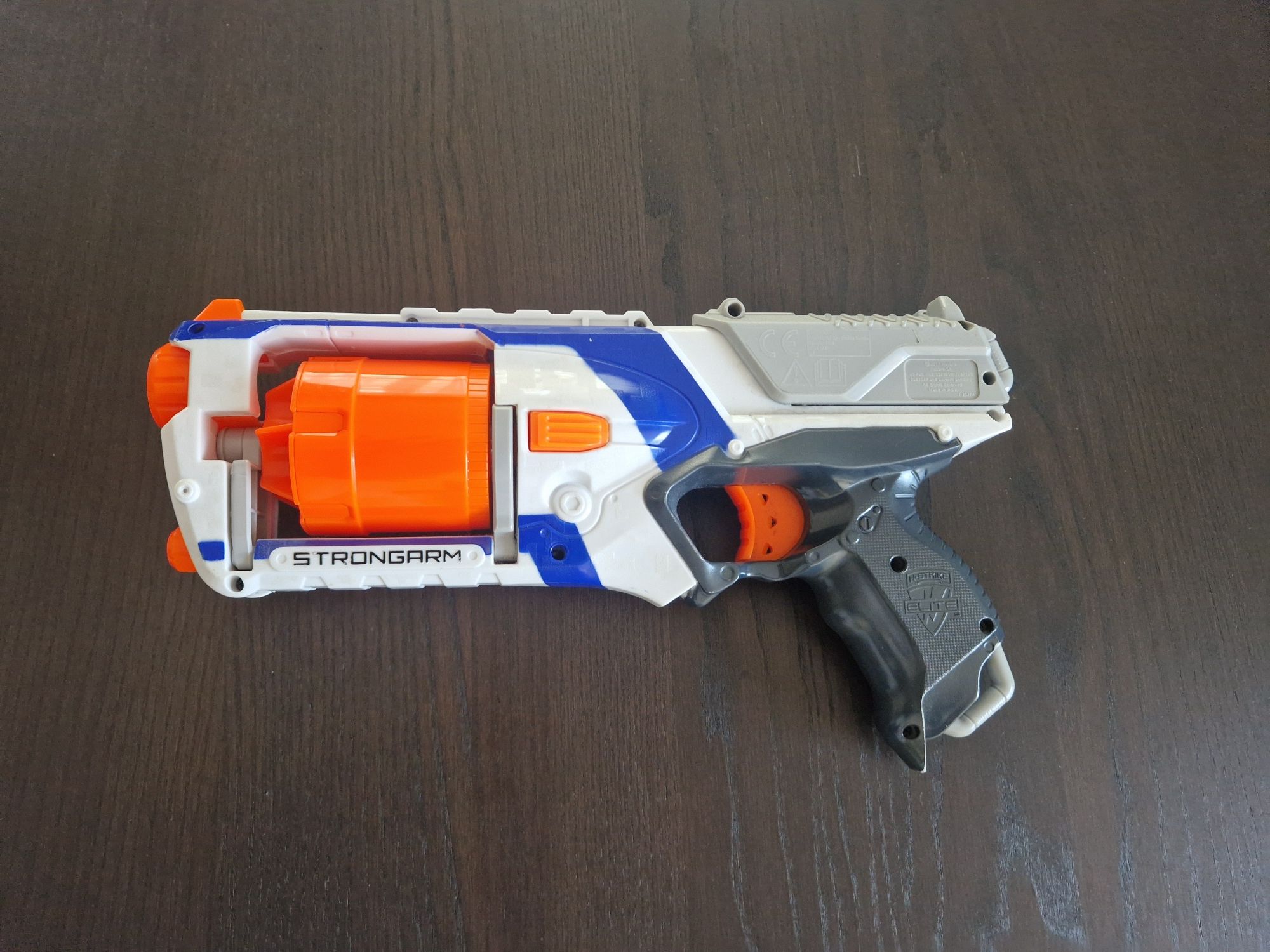 Nerf strongarm 25лв.