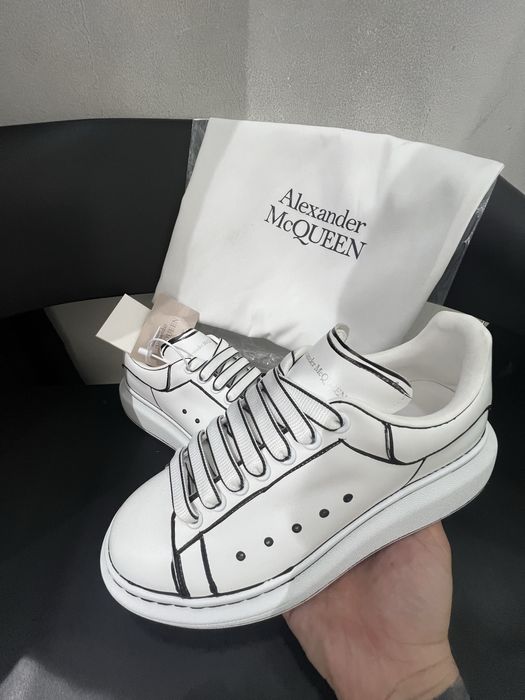 Adidasi barbati Alexander McQueen  modele 2025 ! Pantofi sport tenesi