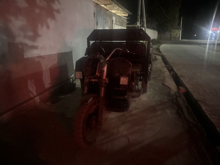 Электромуравей на ходу!