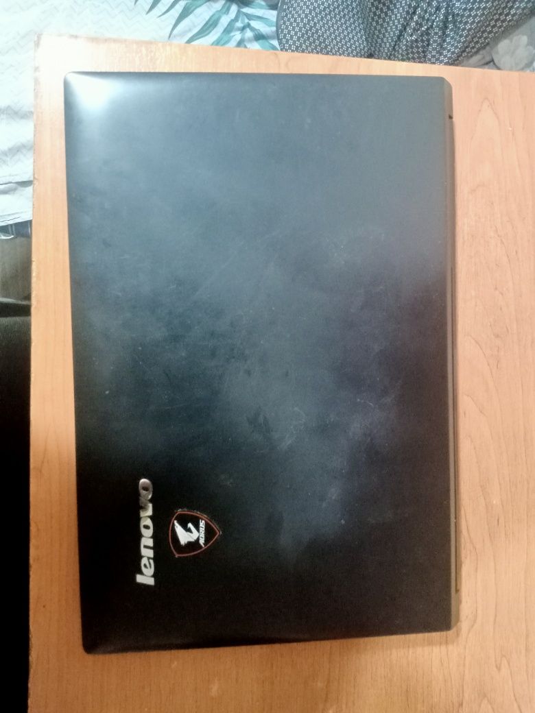 lenovo 8gb 256ssd 512 hard