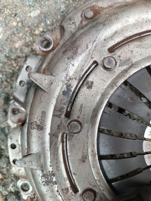 Сцепление в сборе на VW T-4, V=2.4л, дизель