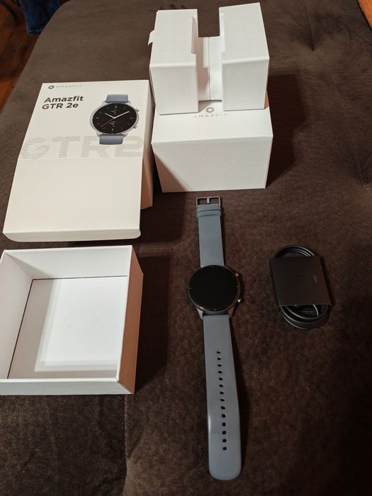 Часовник Amazfit GTR 2e