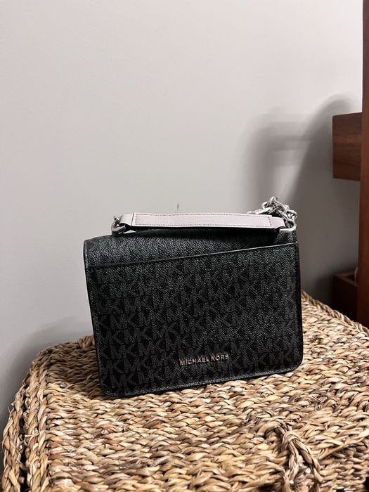 Дамски оригинални чанти MK, Karl Legerfeld, Replay, Armani Exchange