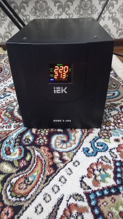 Стабилизатор xolati zo'r 5000кВа,(Tosh.shahar dostavla tekin)