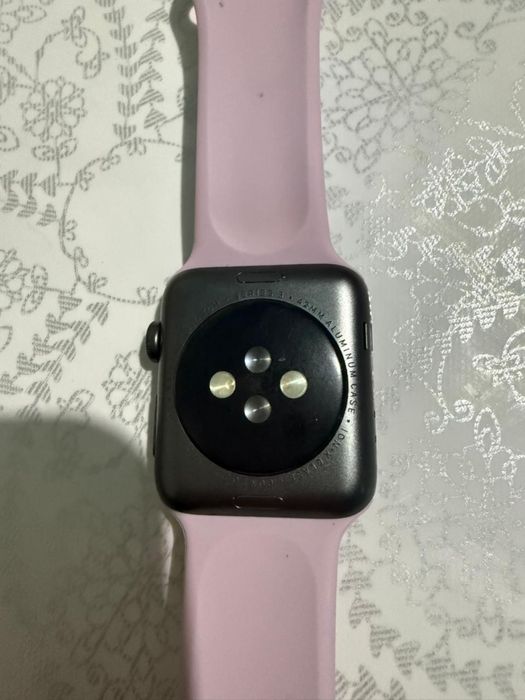 Iphone XR и Apple Watch Series 3