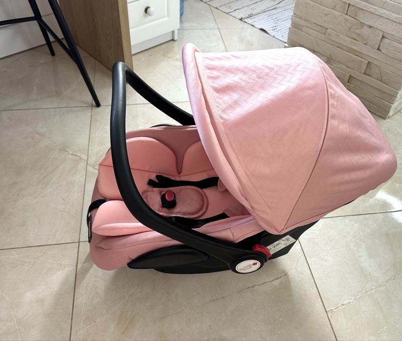 Ново столче за бебе кошнища