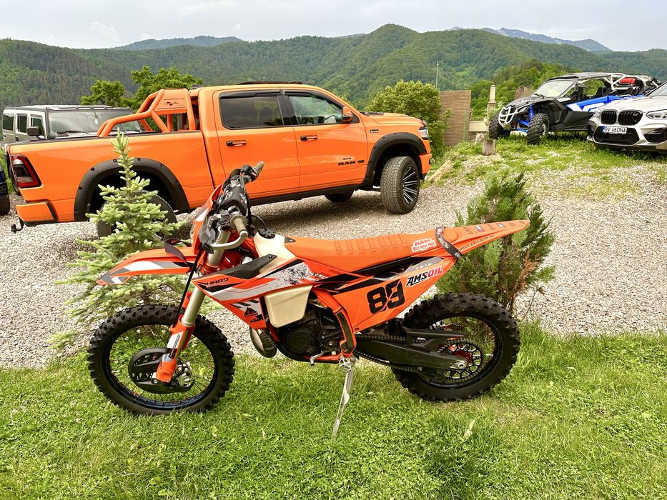 KTM 300 EXC TBI HardEnduro 25’ an 2025 65 ore functionare