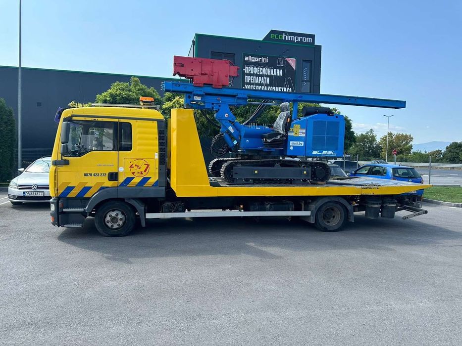 Пътна помощ за автомобили багери Джипове бусове и мотокари