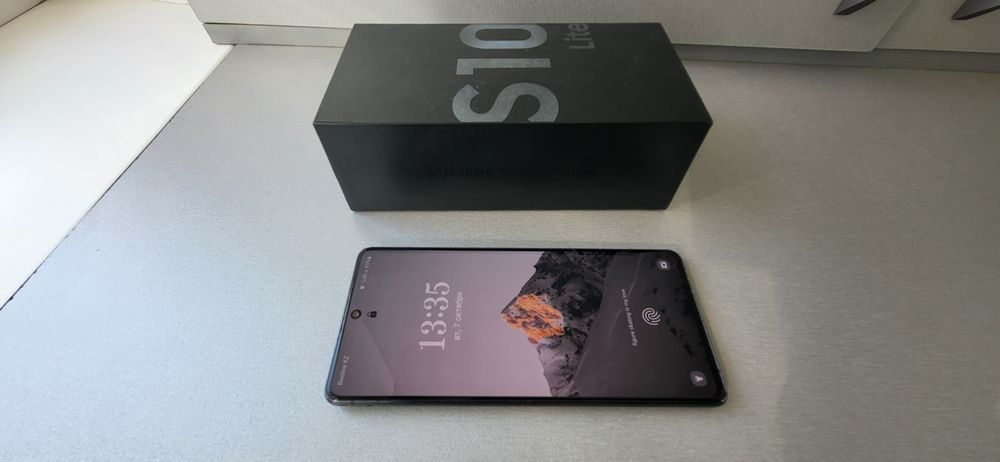 Samsung Galaxy S10 Lite 128 ГБ