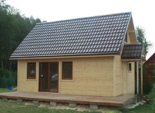 Vindem căsuțe din lemn tip A, ideale pentru curte