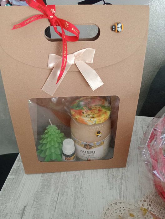 Cadouri dulci și naturale celor dragi!!