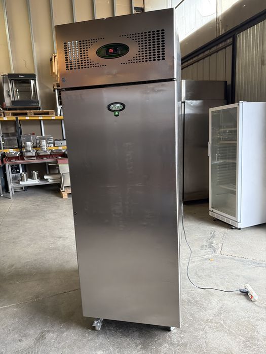 Frigider inox profesional