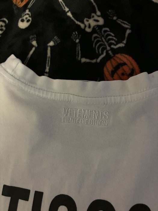 Vetements Tricou