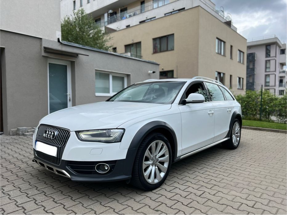 Audi A4 Allroad Facelift 2.0TDI 177Cp Xenon, Led, Navi Perdelute