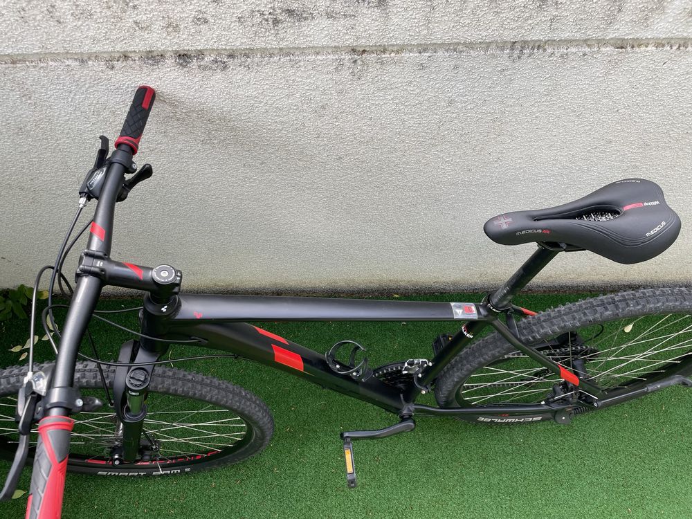 Bicicleta mtb Cube