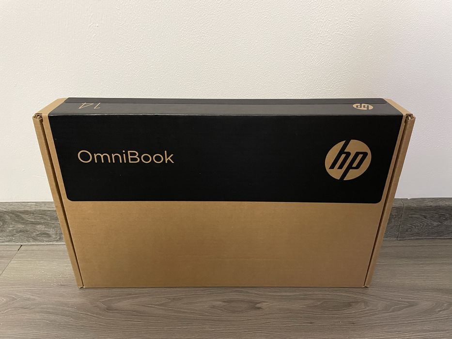 Laptop HP Omnibook 5 , Windows 11 , Display OLED ,Nou / Sigilat