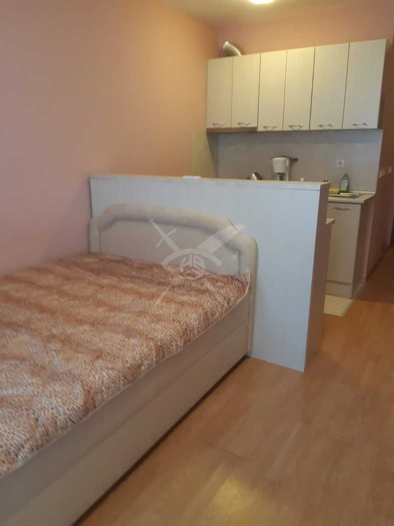 Продава се Едностаен апартамент в Несебър - 40 кв.м за 1275 €/кв.м - Снимка #2