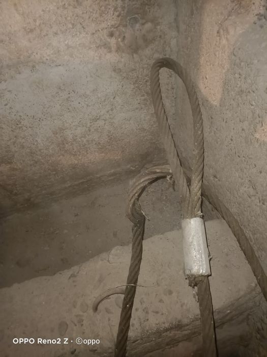 На Мерседес  запчасти