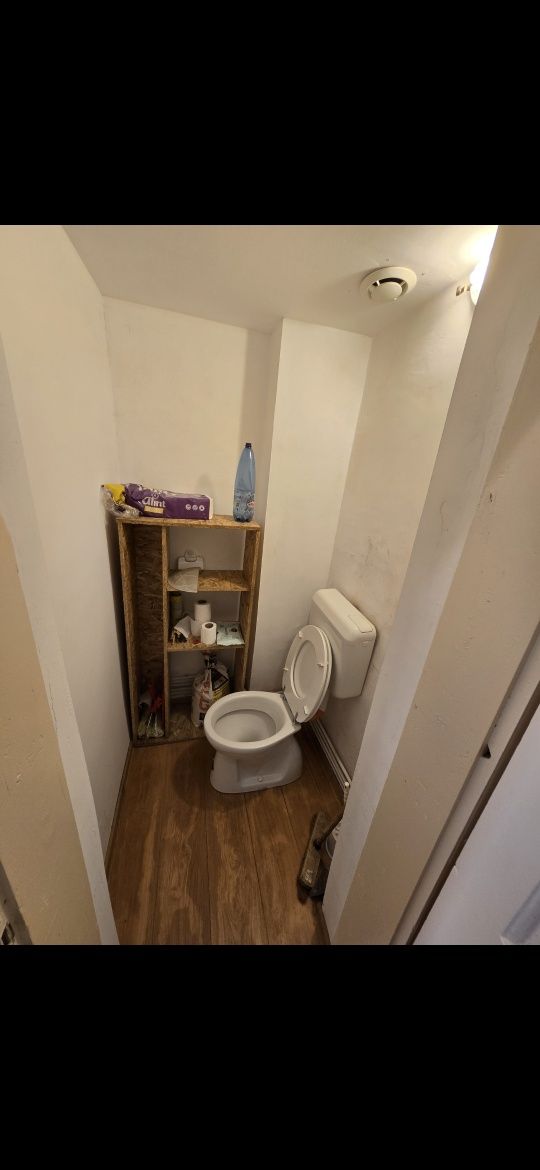 Spatiu comercial Resita Piața Sud