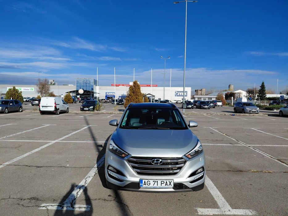 HYUNDAI TUCSON, capacitate 1995, motorină, produsă în 2016.
