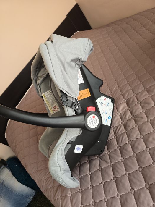 Бебешко кошче за кола