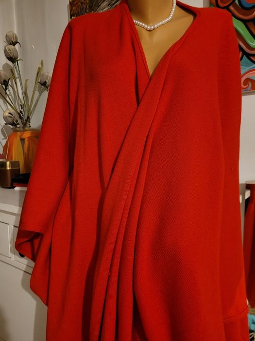 Pulovăr cardigan impecabil damă