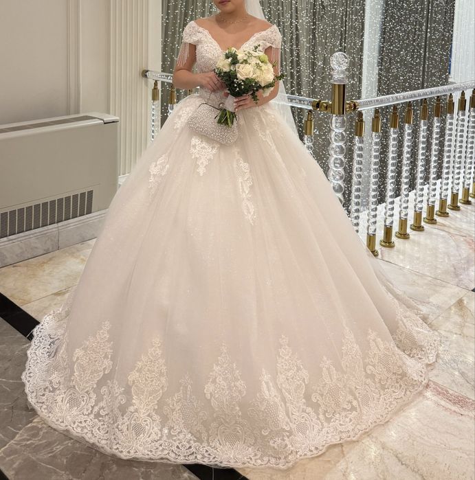 Срочно продам свадебное платье