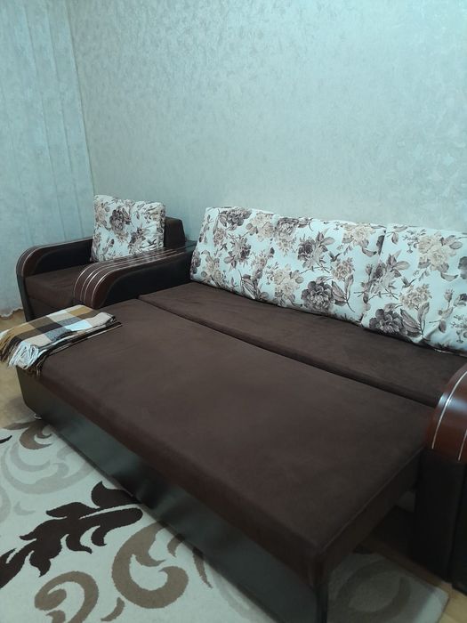 Продается диван и кресла