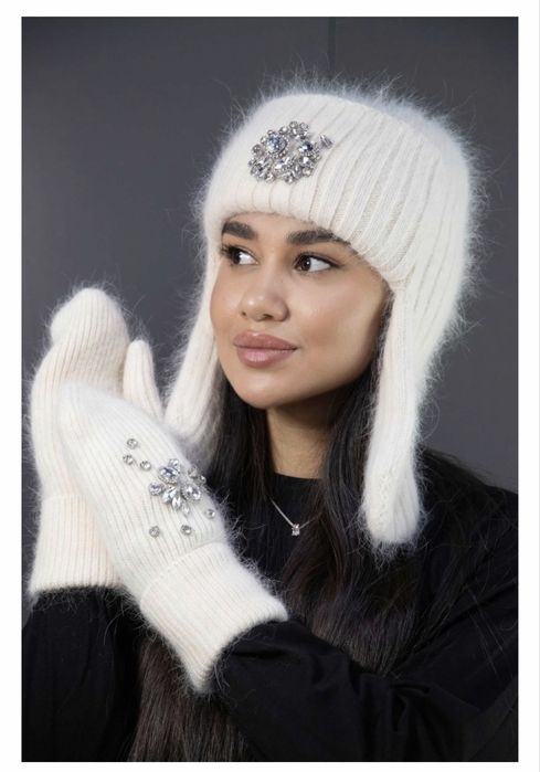 Шапки белая/ коричневая (cappelo)